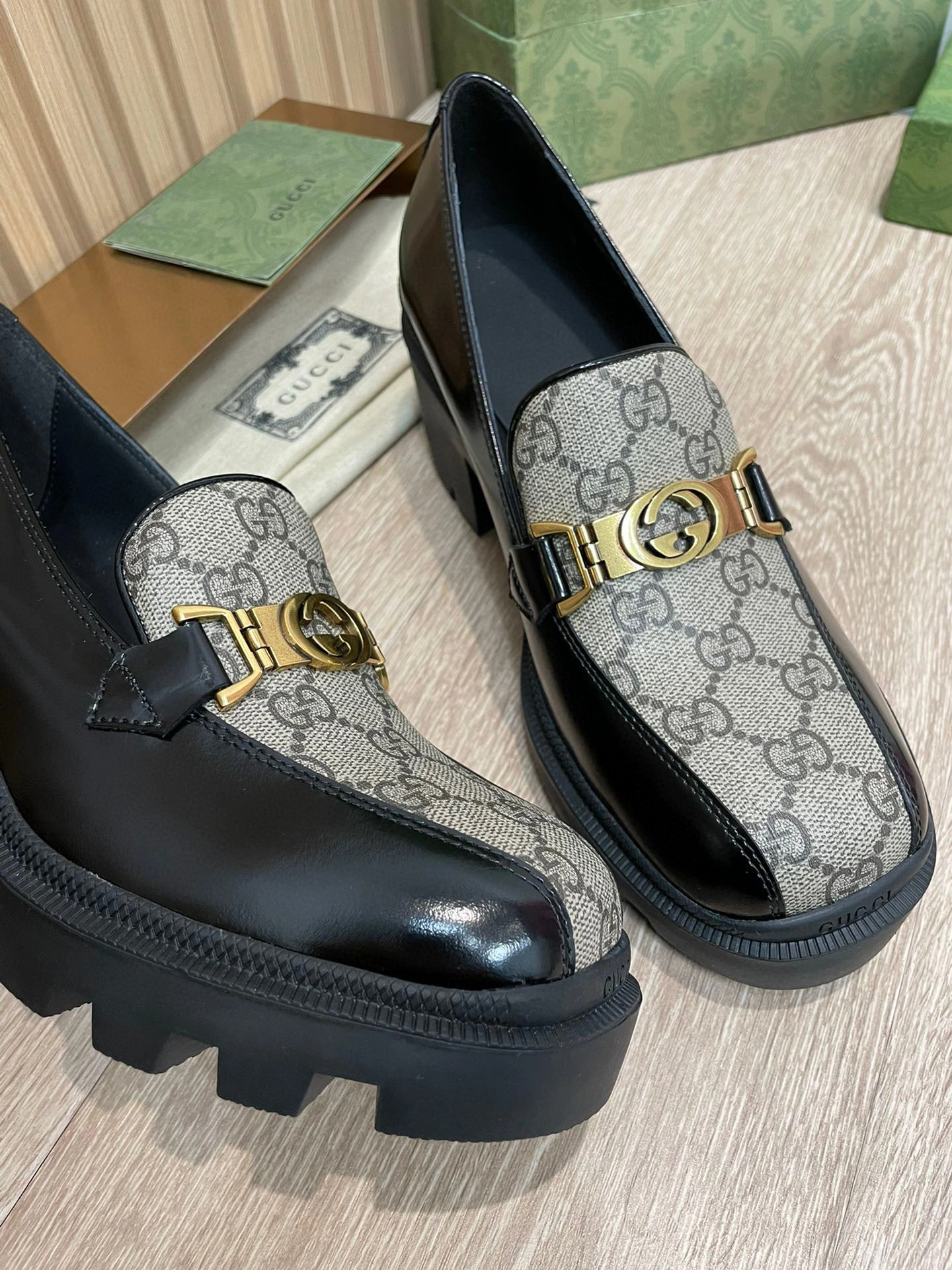 coco- heel height ：5.5cm， Calfskin item:B-X158J2316